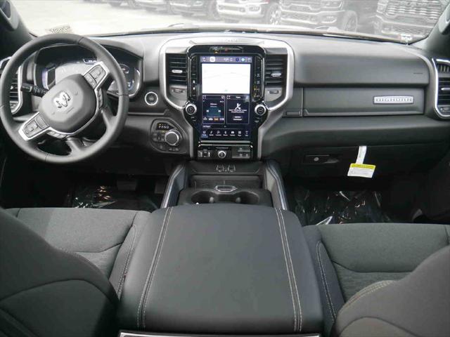 2026 Ram 1500 Big Horn Crew Cab 4x4 64 Box