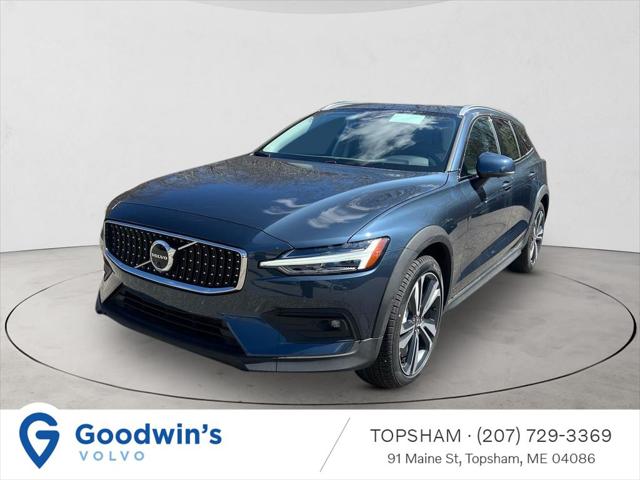 2026 Volvo V60 Cross Country Plus, B5 AWD Gas (mild hybrid) for sale in Topshan , ME