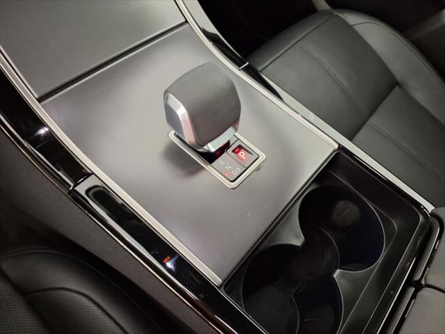 2024 Land Rover Range Rover Velar P400 Dynamic SE