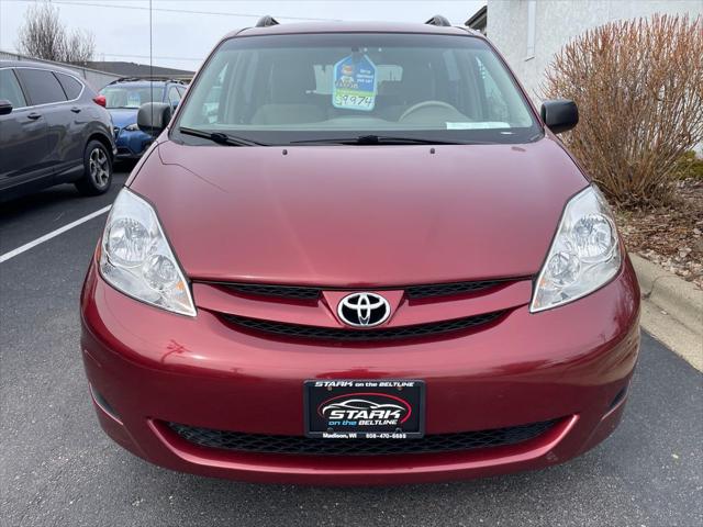 2010 Toyota Sienna LE