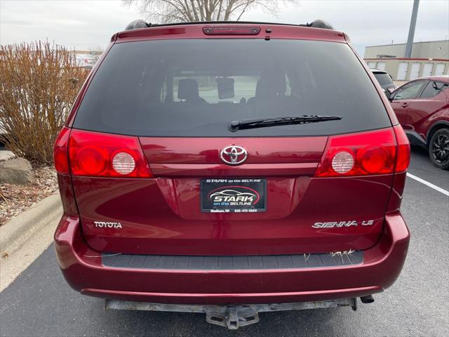 2010 Toyota Sienna LE