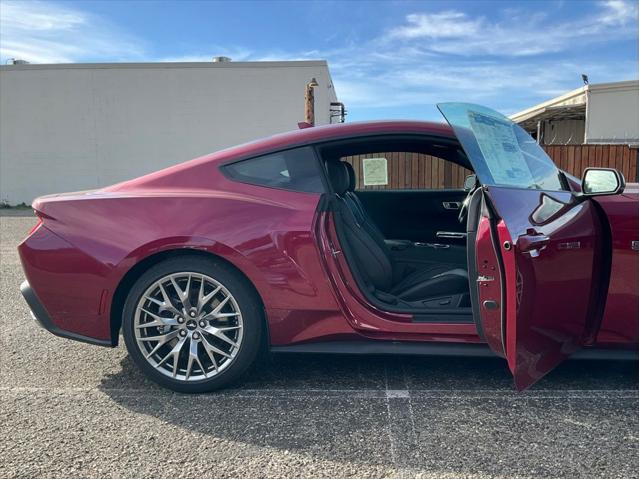 2026 Ford Mustang GT Premium Fastback