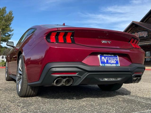 2026 Ford Mustang GT Premium Fastback
