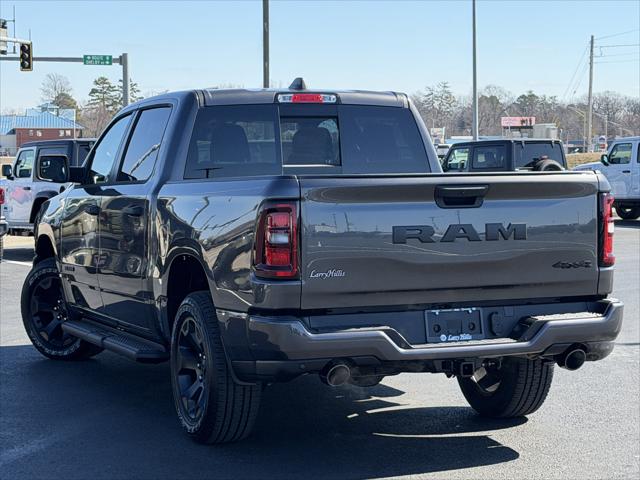 2026 Ram 1500 Express Crew Cab 4x4 5'7" Box