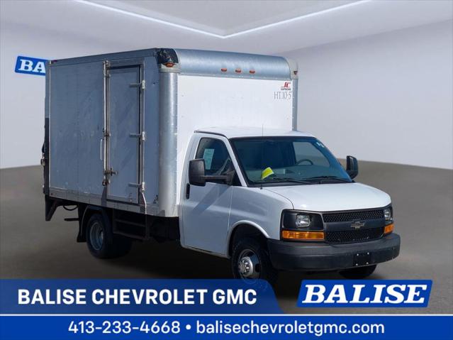 2014 Chevrolet Express Cutaway 3500 for sale in Springfield, MA