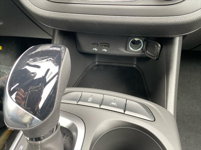 2026 Buick NV Preferred FWD