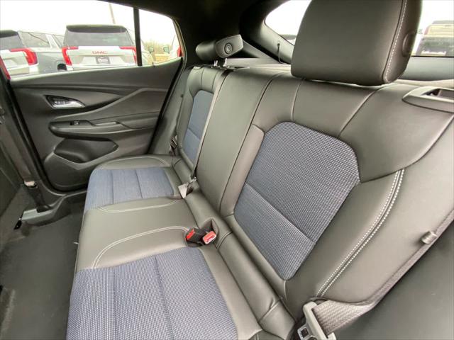 2026 Buick NV Preferred FWD