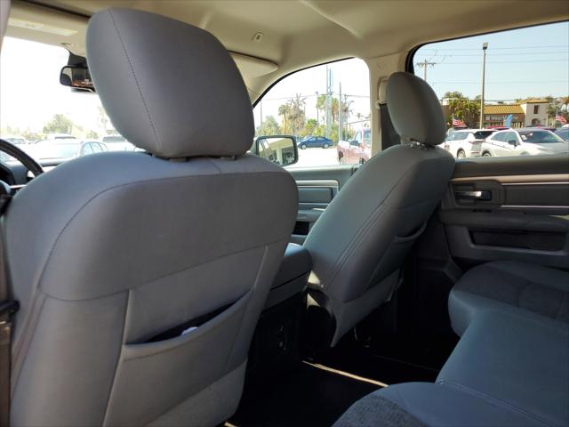2017 Ram 1500 Big Horn Crew Cab 4x2 5'7" Box