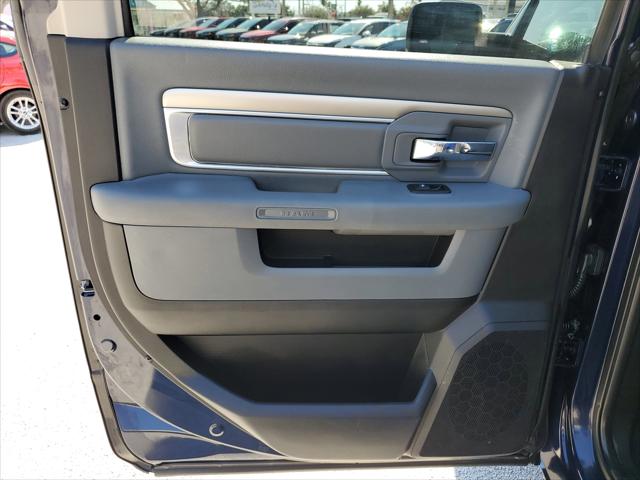 2017 Ram 1500 Big Horn Crew Cab 4x2 5'7" Box