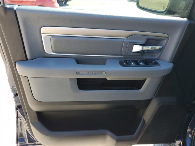 2017 Ram 1500 Big Horn Crew Cab 4x2 5'7" Box