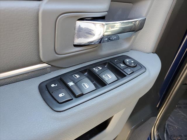 2017 Ram 1500 Big Horn Crew Cab 4x2 5'7" Box