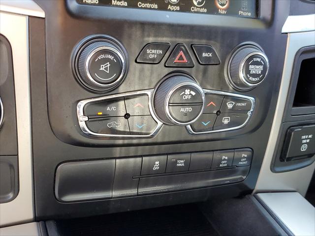 2017 Ram 1500 Big Horn Crew Cab 4x2 5'7" Box