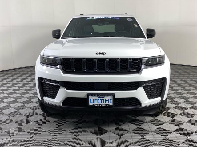 2026 Jeep Grand Cherokee Altitude 4x4