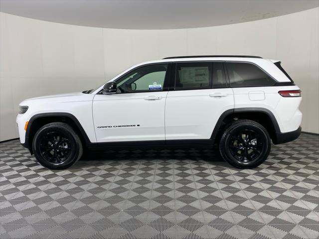 2026 Jeep Grand Cherokee Altitude 4x4