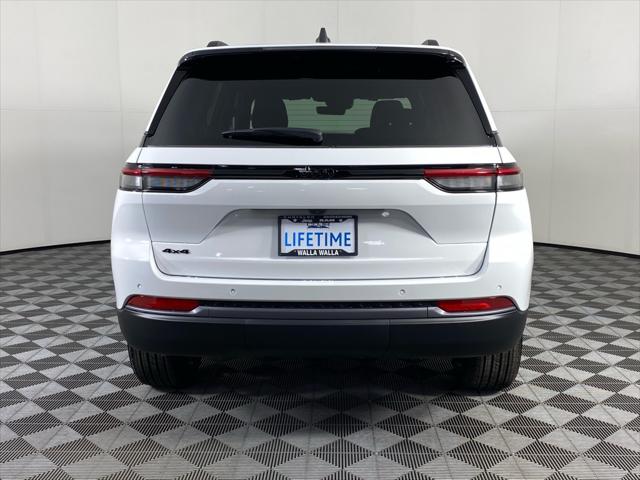 2026 Jeep Grand Cherokee Altitude 4x4