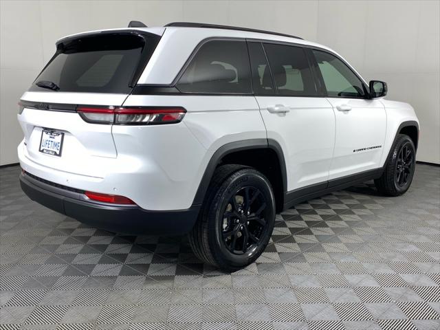 2026 Jeep Grand Cherokee Altitude 4x4