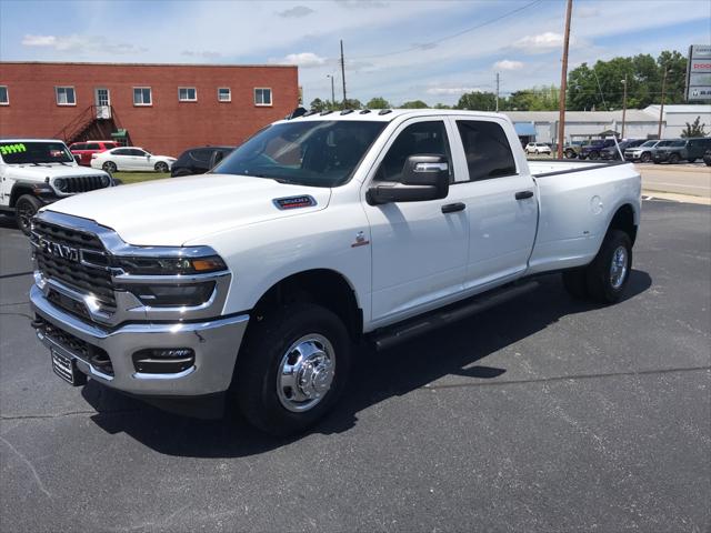 2026 Ram 3500 Tradesman Crew Cab 4x4 8' Box