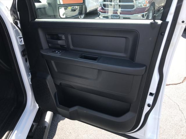 2026 Ram 3500 Tradesman Crew Cab 4x4 8' Box