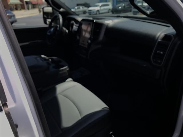 2026 Ram 3500 Tradesman Crew Cab 4x4 8' Box