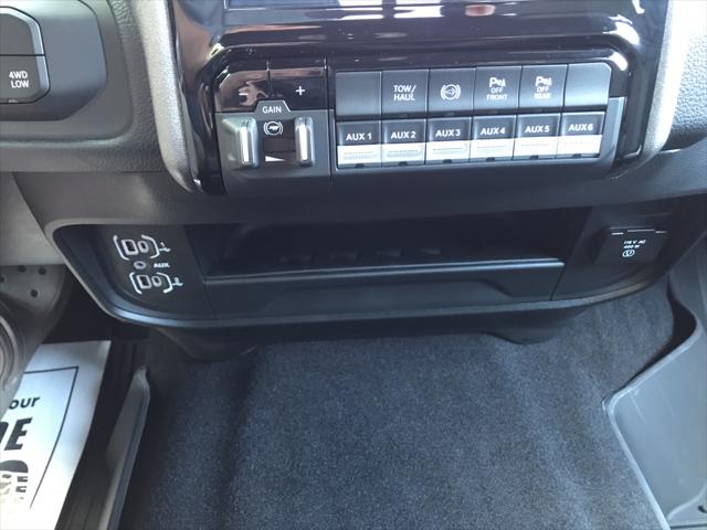 2026 Ram 3500 Tradesman Crew Cab 4x4 8' Box