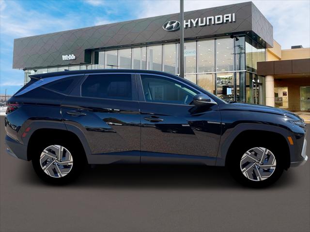 2026 Hyundai Tucson Hybrid Blue SE