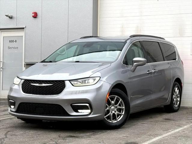 2021 Chrysler Pacifica Touring for sale in Middleton, MA