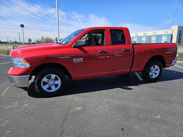 2024 Ram 1500 Classic SLT Quad Cab 4x4 6'4" Box