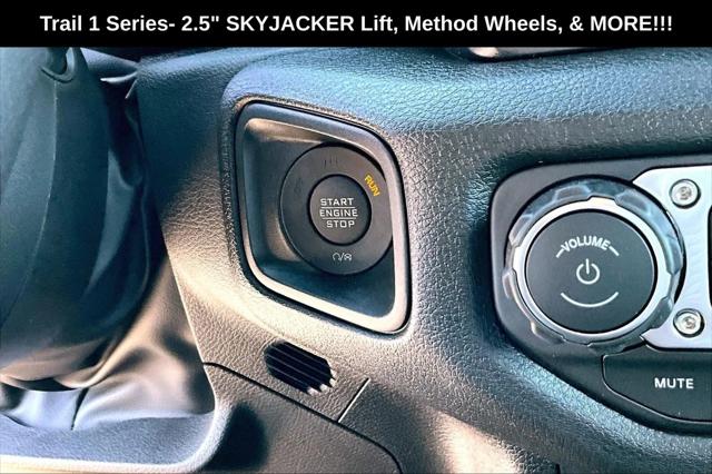 New 2026 Anvil Clear-Coat Exterior Paint Jeep Sport S image 16