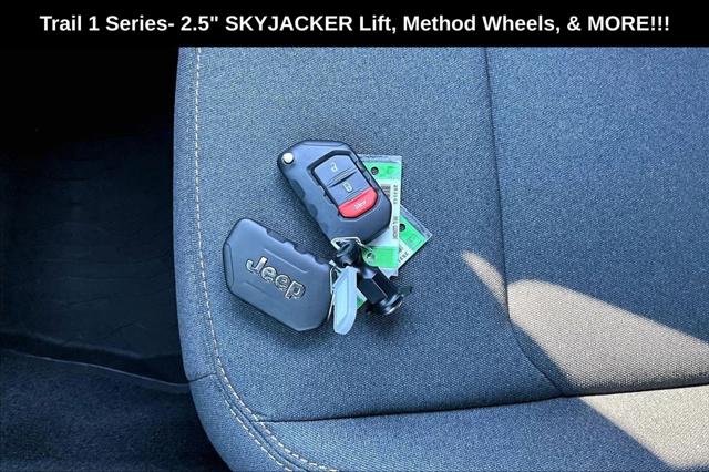 New 2026 Anvil Clear-Coat Exterior Paint Jeep Sport S image 26