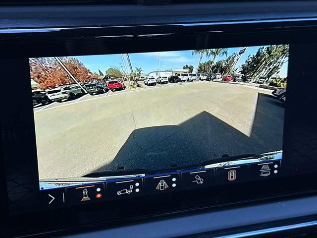 2026 GMC Sierra 2500HD Crew Cab, Standard Bed, AT4X, 4WD