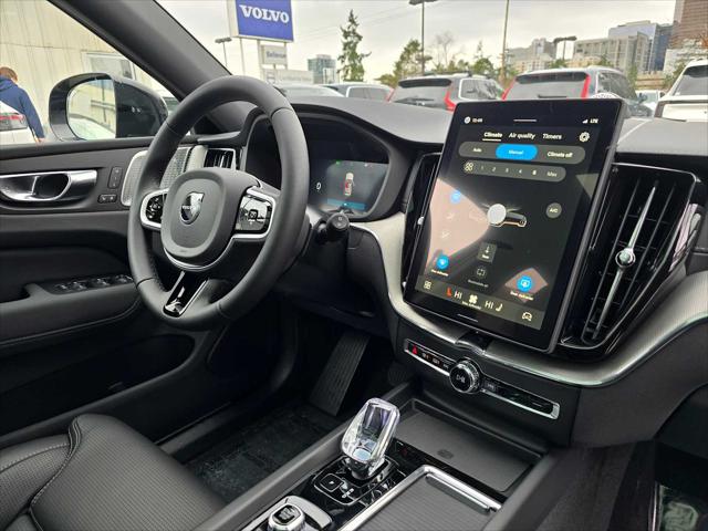 2026 Volvo XC60 B5 Ultra Black Edition