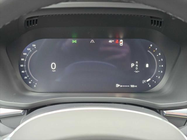 2026 Volvo XC60 B5 Ultra Black Edition