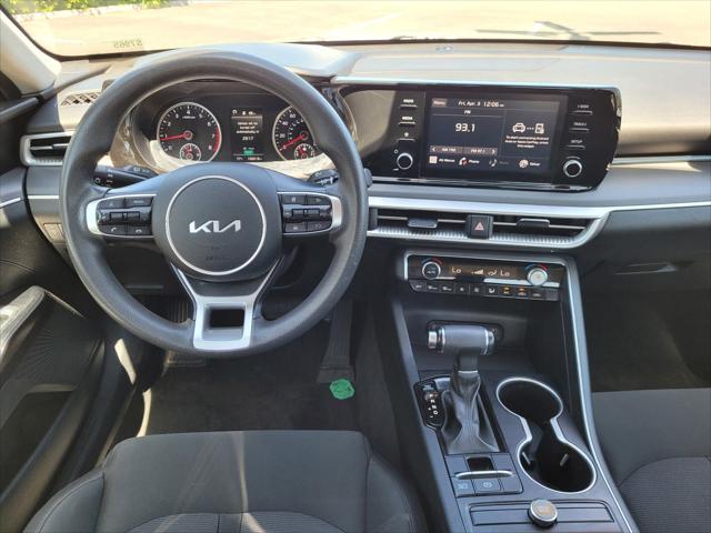 2022 Kia K5 LXS