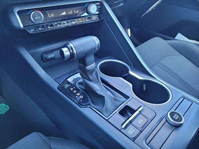 2022 Kia K5 LXS
