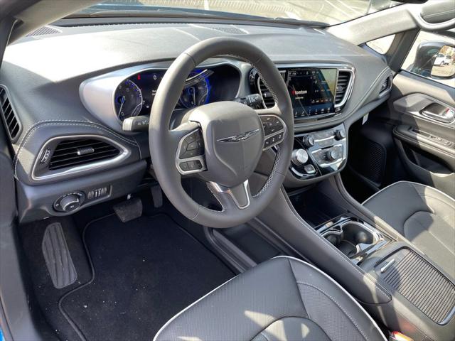 2026 Chrysler Pacifica Limited AWD