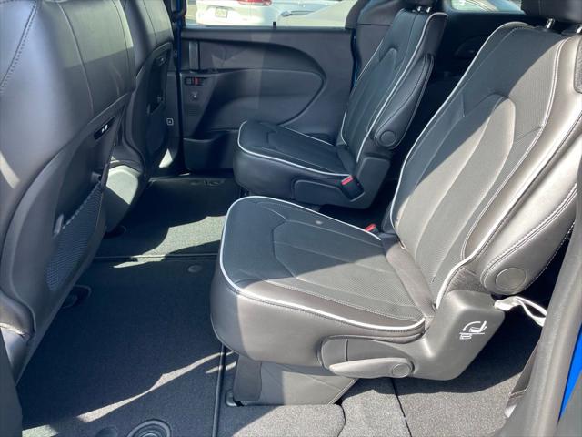 2026 Chrysler Pacifica Limited AWD