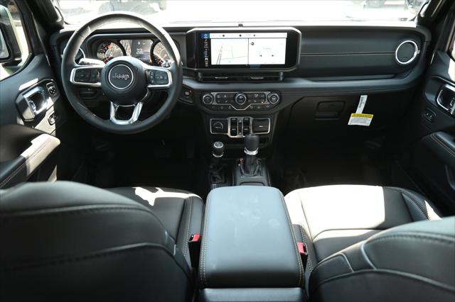 2026 Jeep Wrangler 4-Door Sahara 4x4
