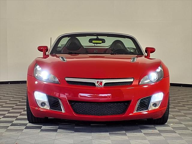 2008 Saturn Sky Red Line