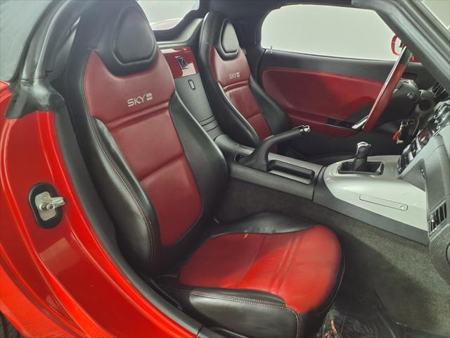 2008 Saturn Sky Red Line