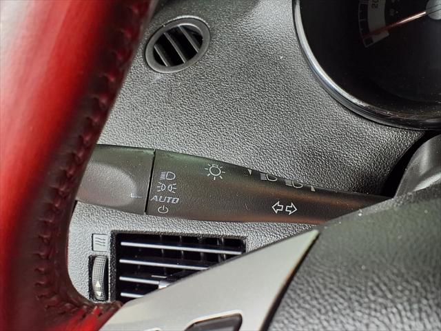 2008 Saturn Sky Red Line