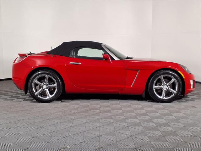 2008 Saturn Sky Red Line