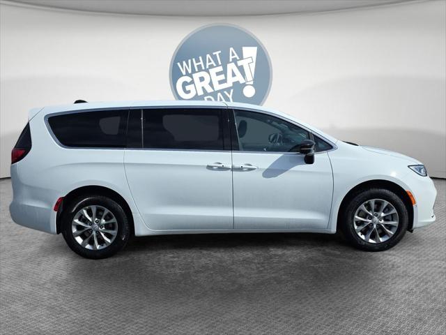 2026 Chrysler Pacifica PACIFICA SELECT AWD 2026 Chrysler Pacifica PACIFICA SELECT AWD