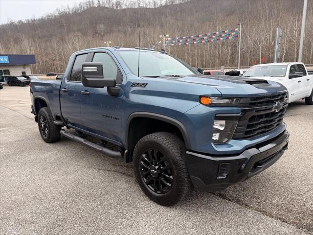 2025 Chevrolet Silverado 2500HD 4WD Double Cab Standard Bed Custom