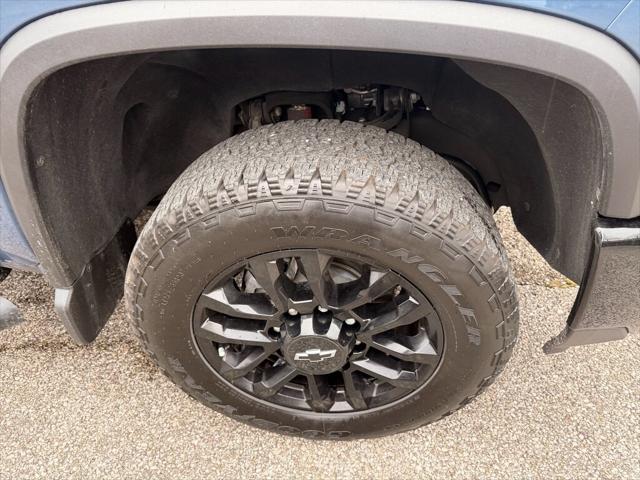 2025 Chevrolet Silverado 2500HD 4WD Double Cab Standard Bed Custom