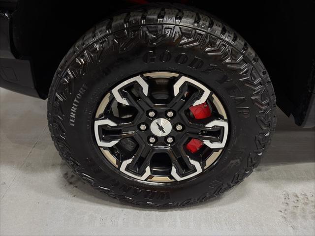 2023 Chevrolet Silverado 1500 4WD Crew Cab Short Bed ZR2