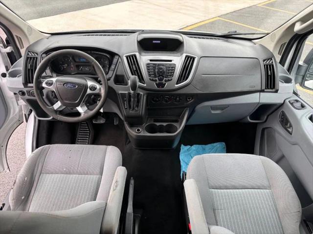 2017 Ford Transit XLT