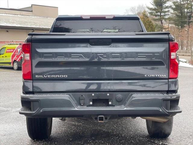 2021 Chevrolet Silverado 1500 4WD Crew Cab Short Bed Custom