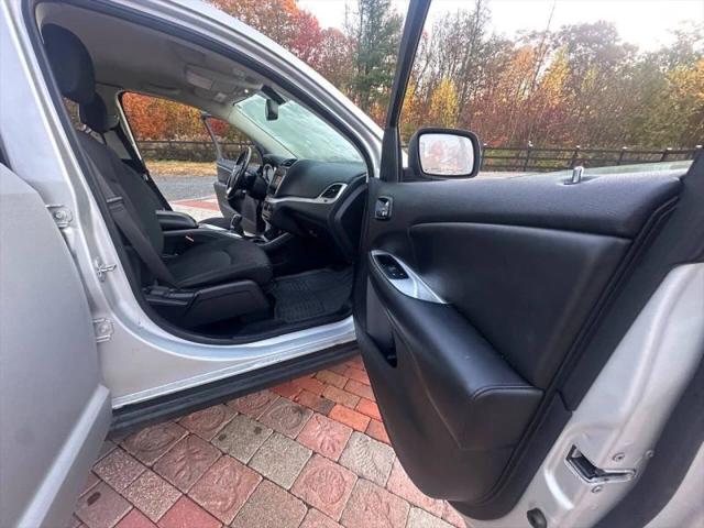 2011 Dodge Journey Mainstreet
