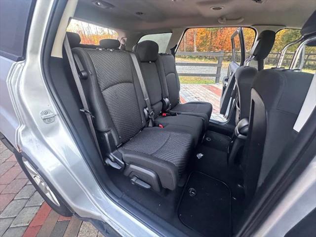 2011 Dodge Journey Mainstreet