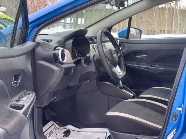 2021 Nissan Versa SV Xtronic CVT